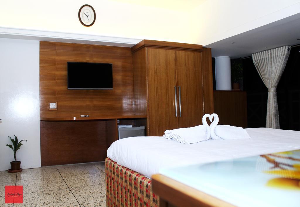 Nagar Valley Hotel Ltd. Dhaka Ngoại thất bức ảnh