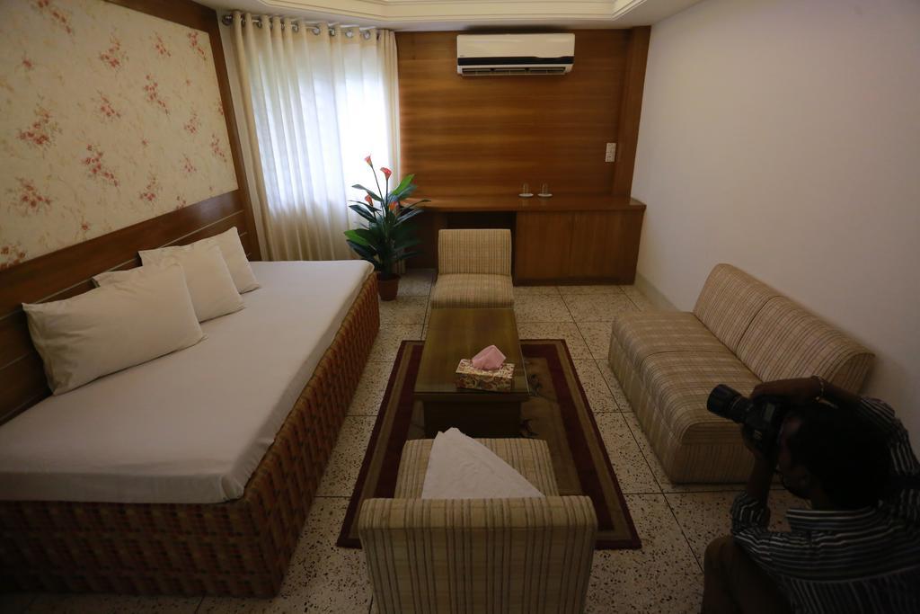 Nagar Valley Hotel Ltd. Dhaka Ngoại thất bức ảnh