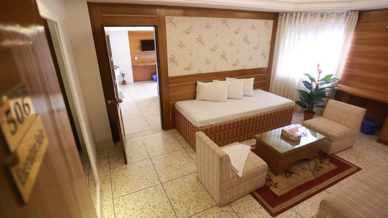 Nagar Valley Hotel Ltd. Dhaka Ngoại thất bức ảnh