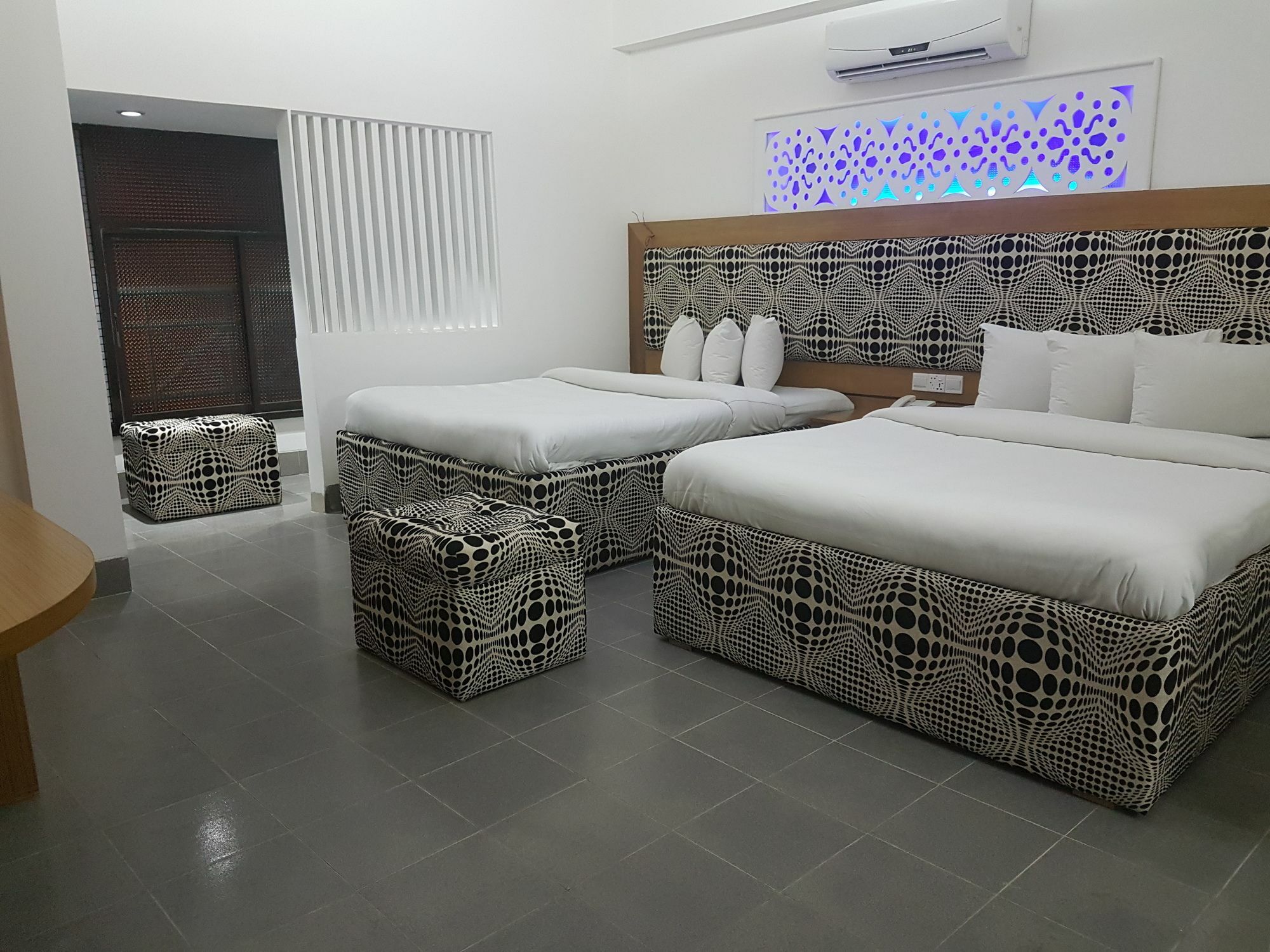 Nagar Valley Hotel Ltd. Dhaka Ngoại thất bức ảnh