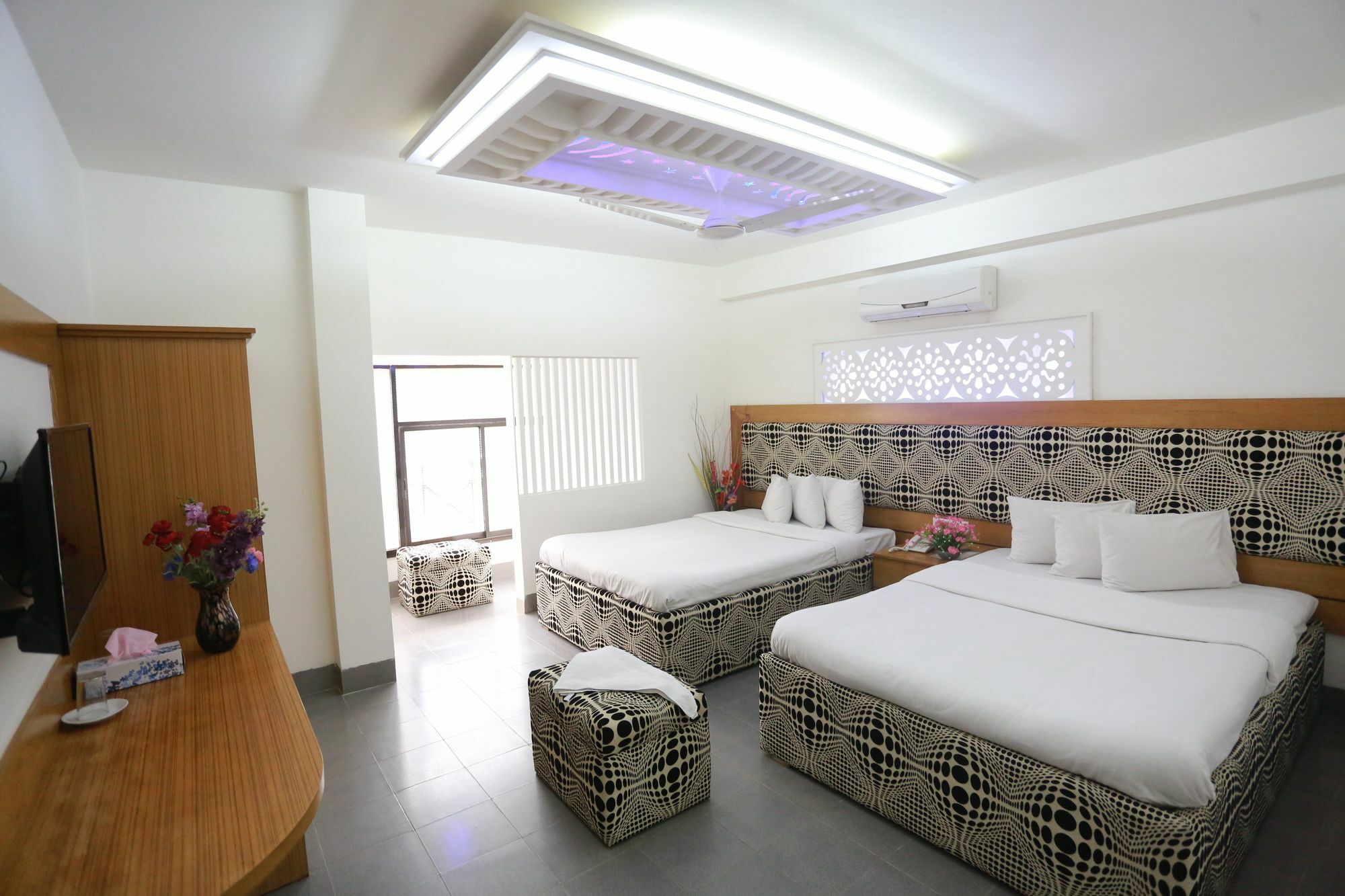 Nagar Valley Hotel Ltd. Dhaka Ngoại thất bức ảnh